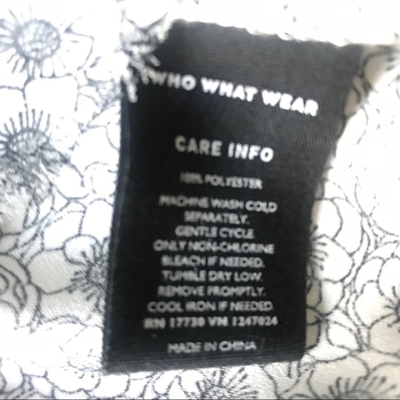 2X Who What Wear Plus Size Top - Picture 3 of 5